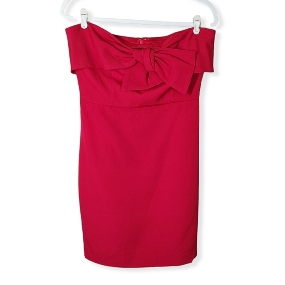 Sam Edelman Dresses & Skirts - Sam Edelman Red Bow Front Sheath Strapless Dress Size 10
